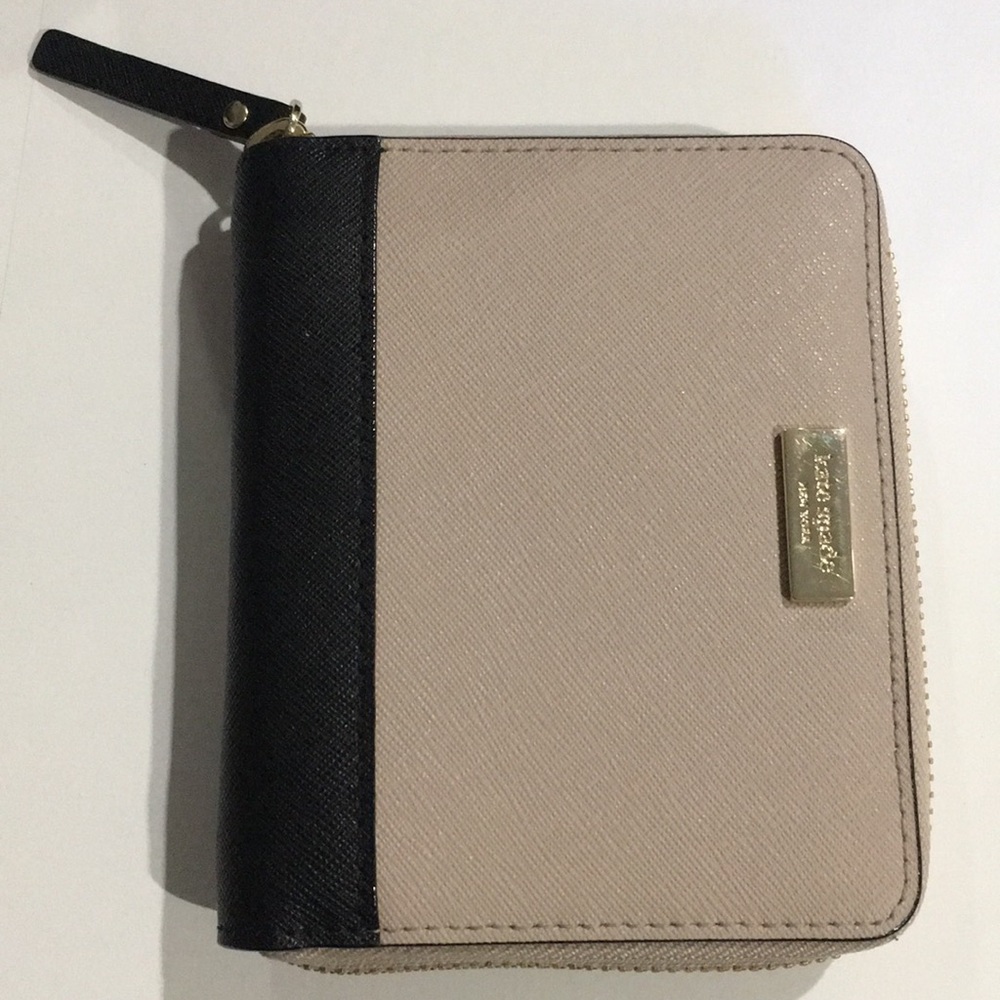 Authentic Kate spade brand new wallet